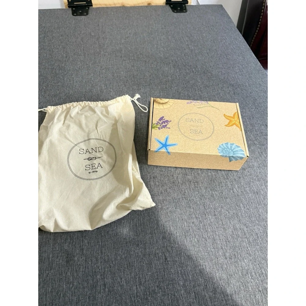 Sand & Sea By Ashley Women's Lavender Gift Box